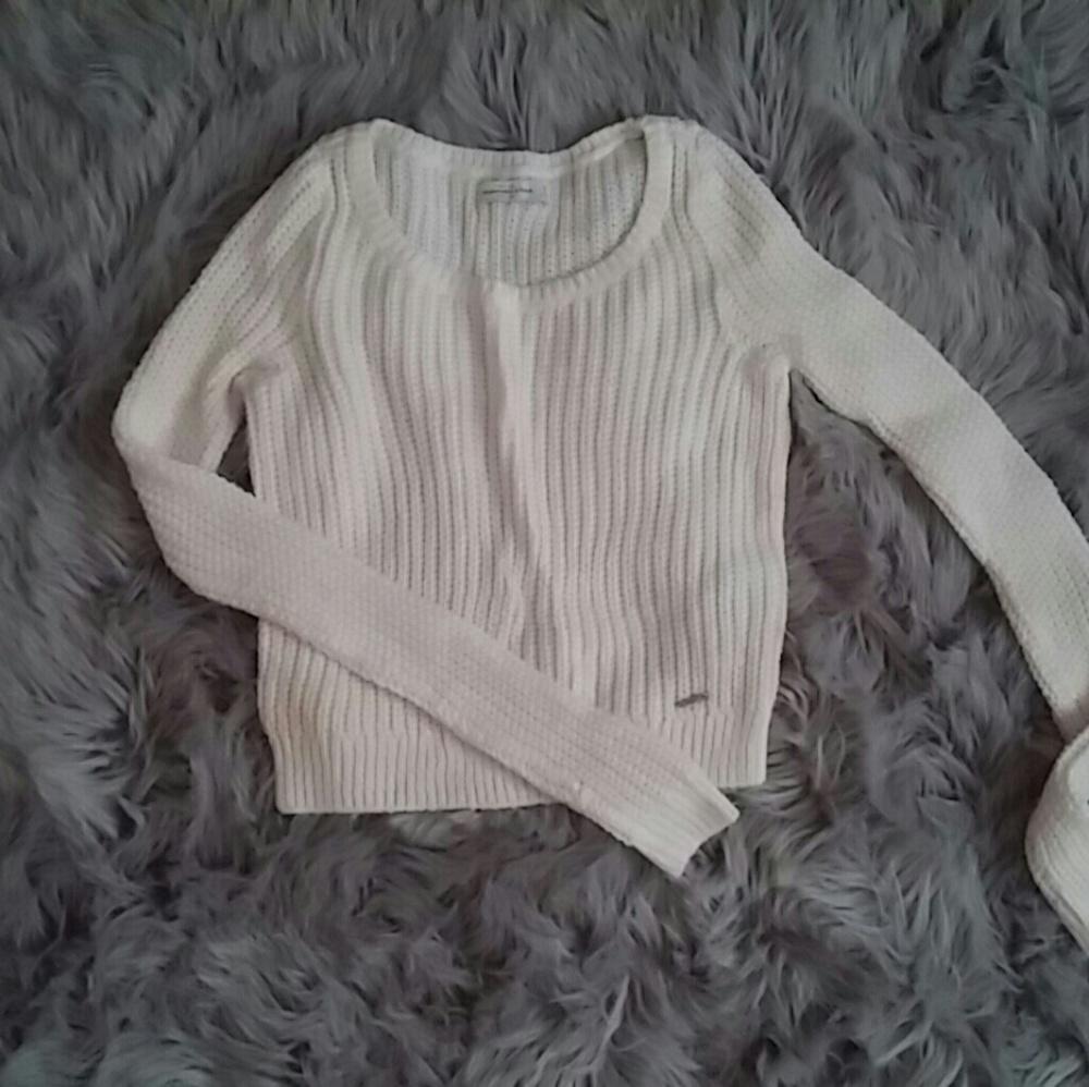 FREE* MUST READ Abercrombie & Fitch knit sweater